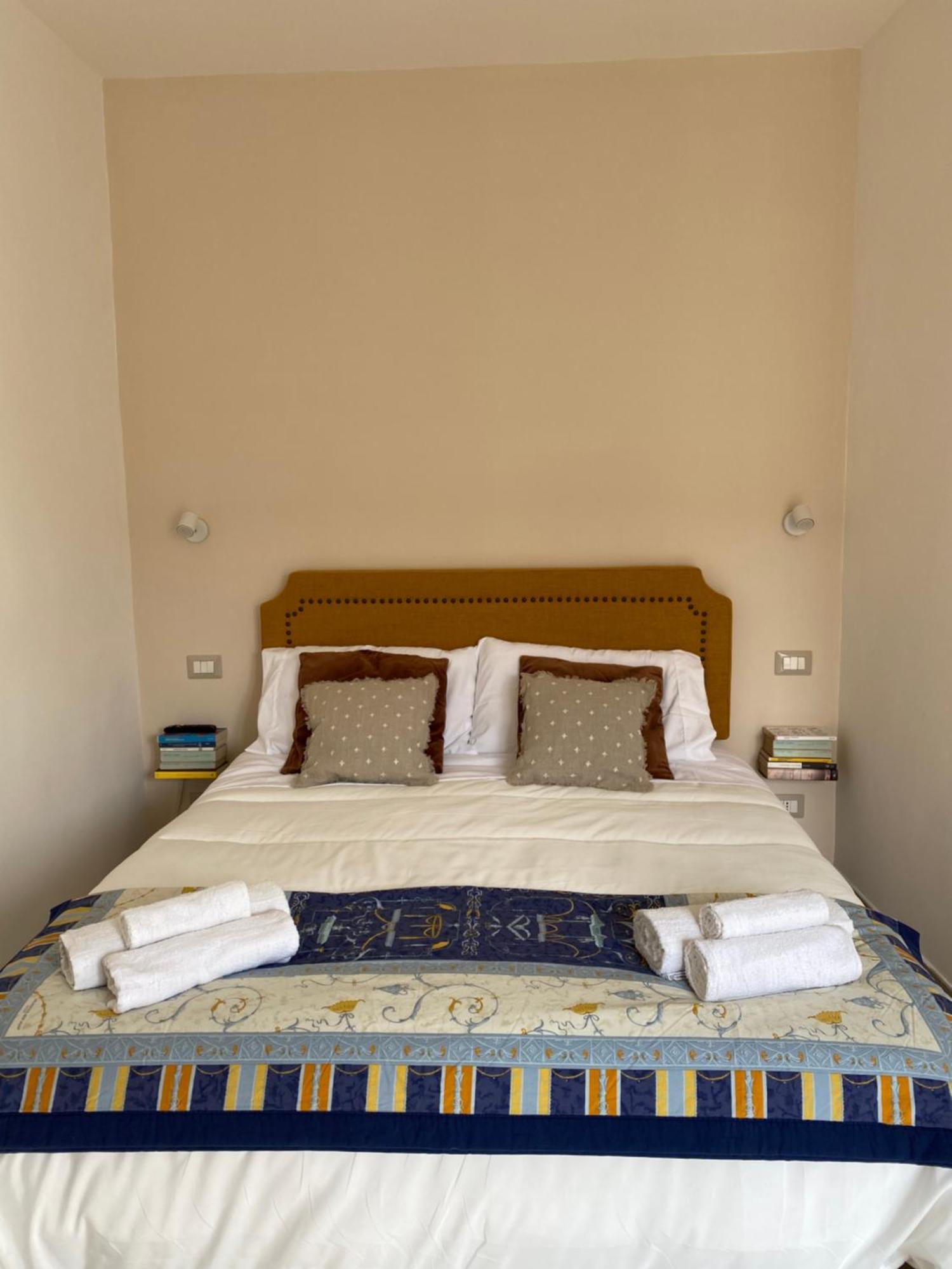 All'Imbrunire Exlusive Apartment Salerno Exteriör bild